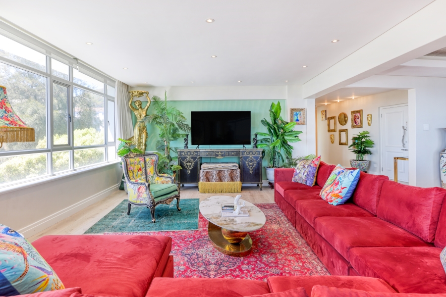 3 Bedroom Property for Sale in Sea Point Western Cape